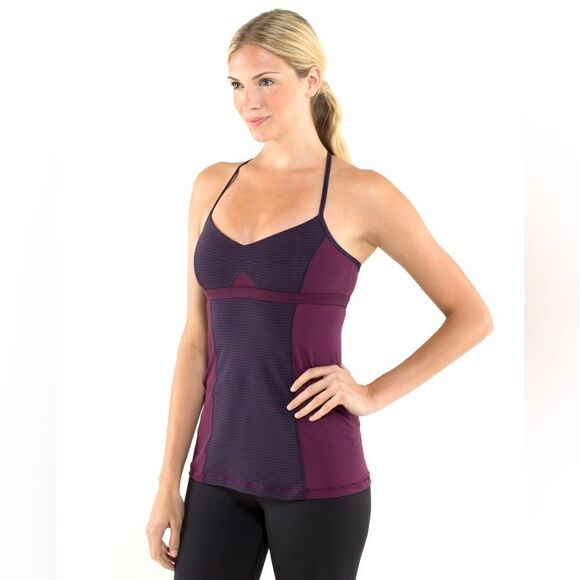 Lululemon Bend & Flow Tank in Plum - Picture 3 of 8